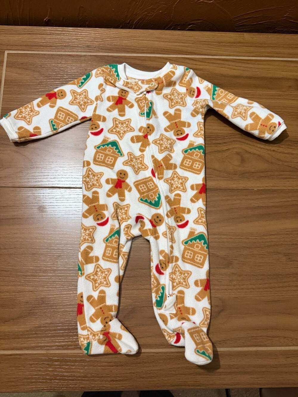 lullaby lane Footed Sleeper Size 3-6 mos Gingerbread Man Christmas